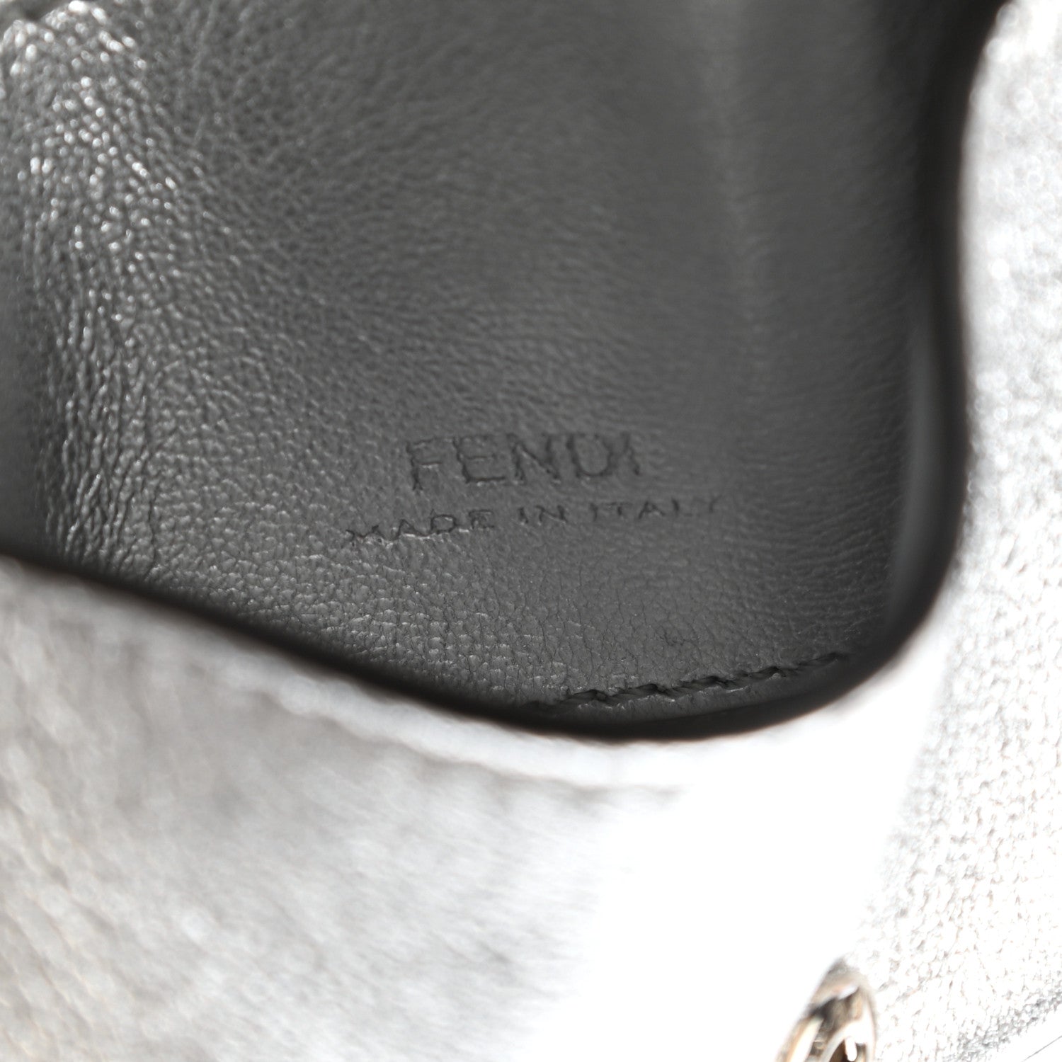 Fendi Vitello Catalan Mirror Nano Baguette Charm Argento 6 of 8