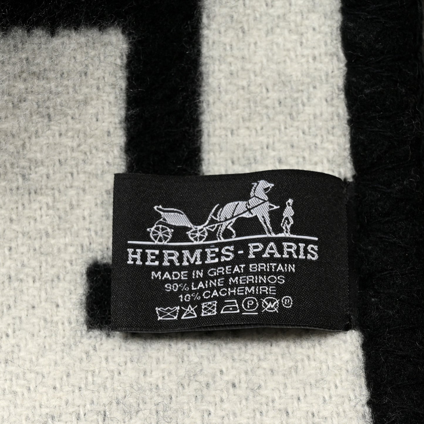 Wool Cashmere Avalon III Blanket Ecru Black