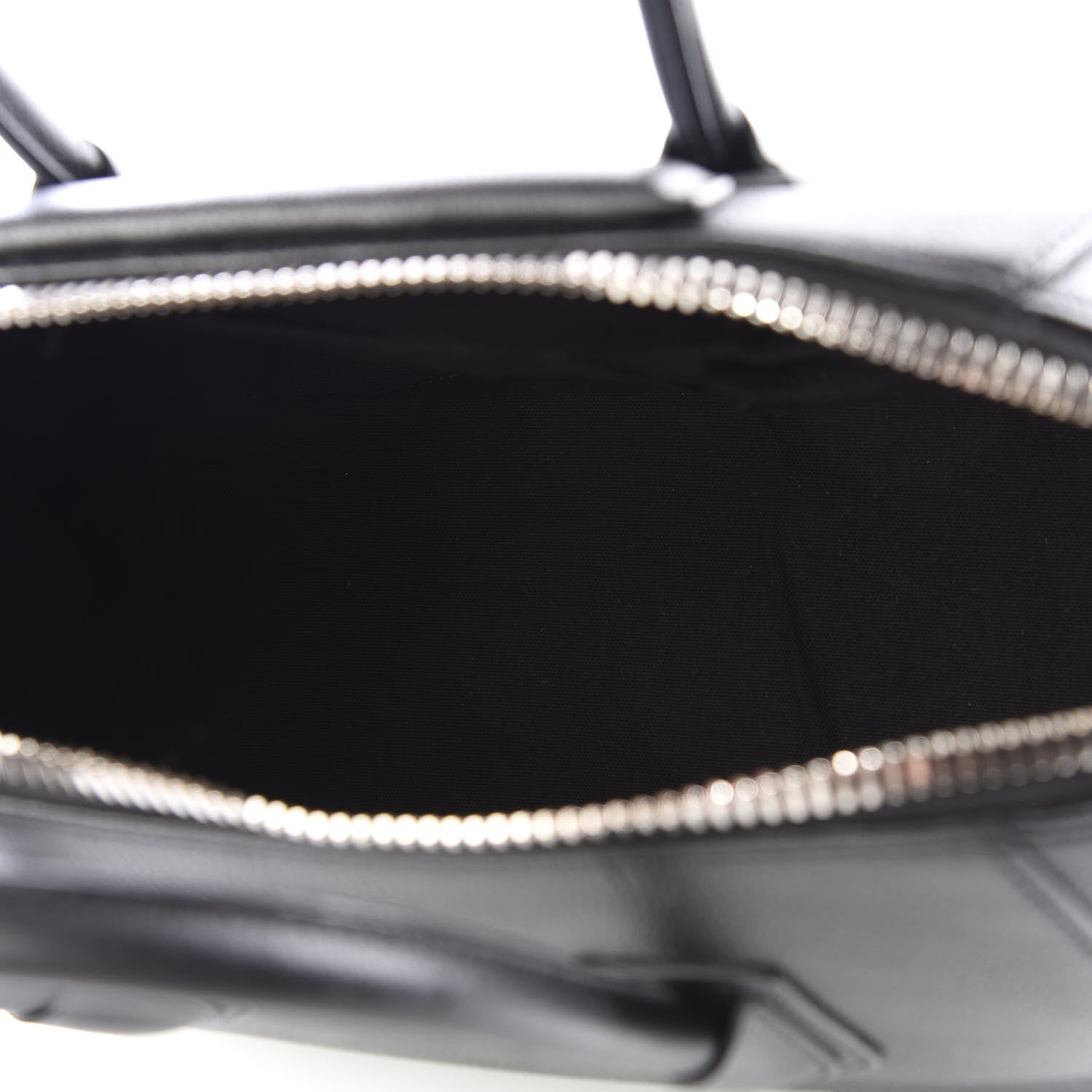 Givenchy Sugar Goatskin Medium Antigona Black 4 of 11