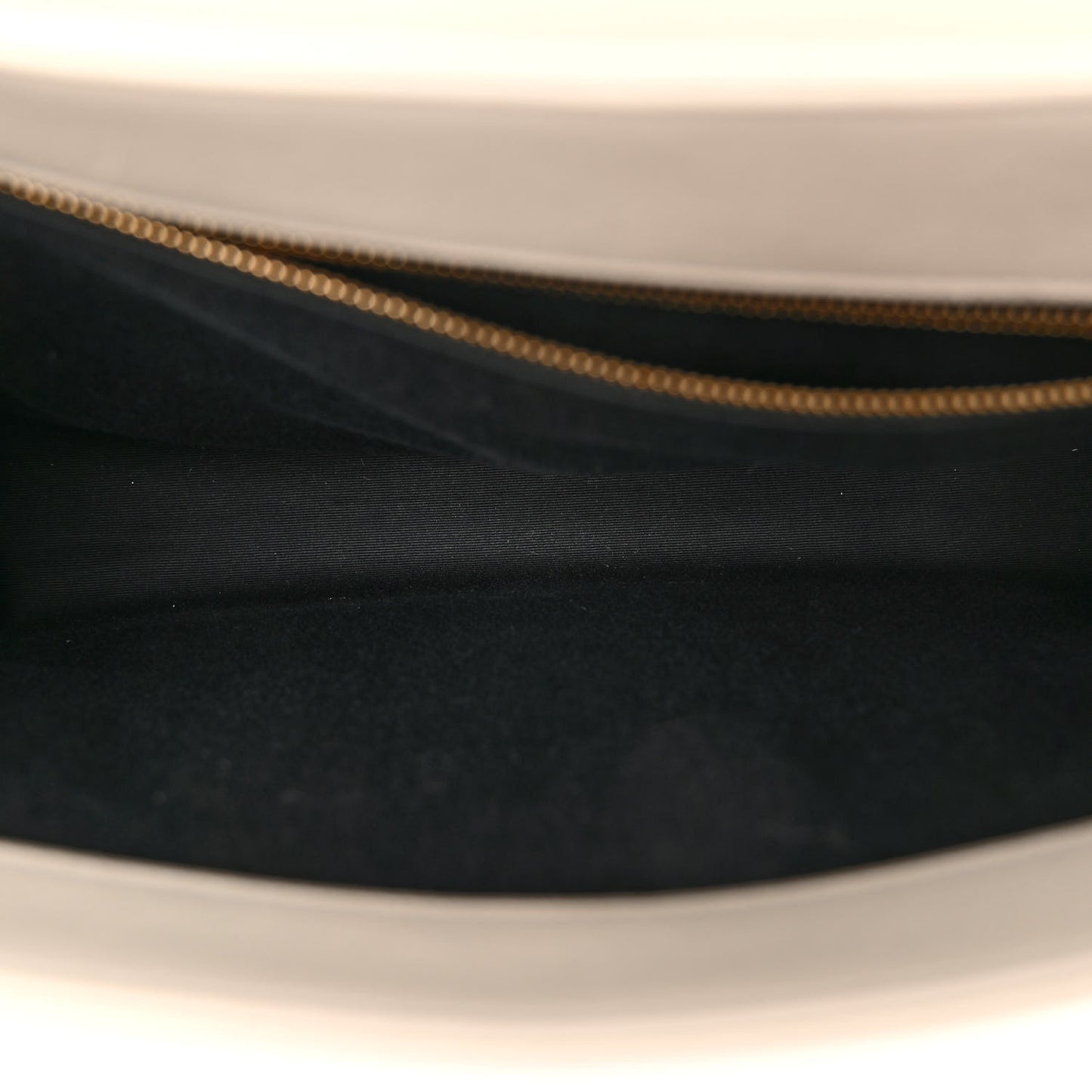 Lambskin Quilted Large Becky Chain Bag Crema Soft