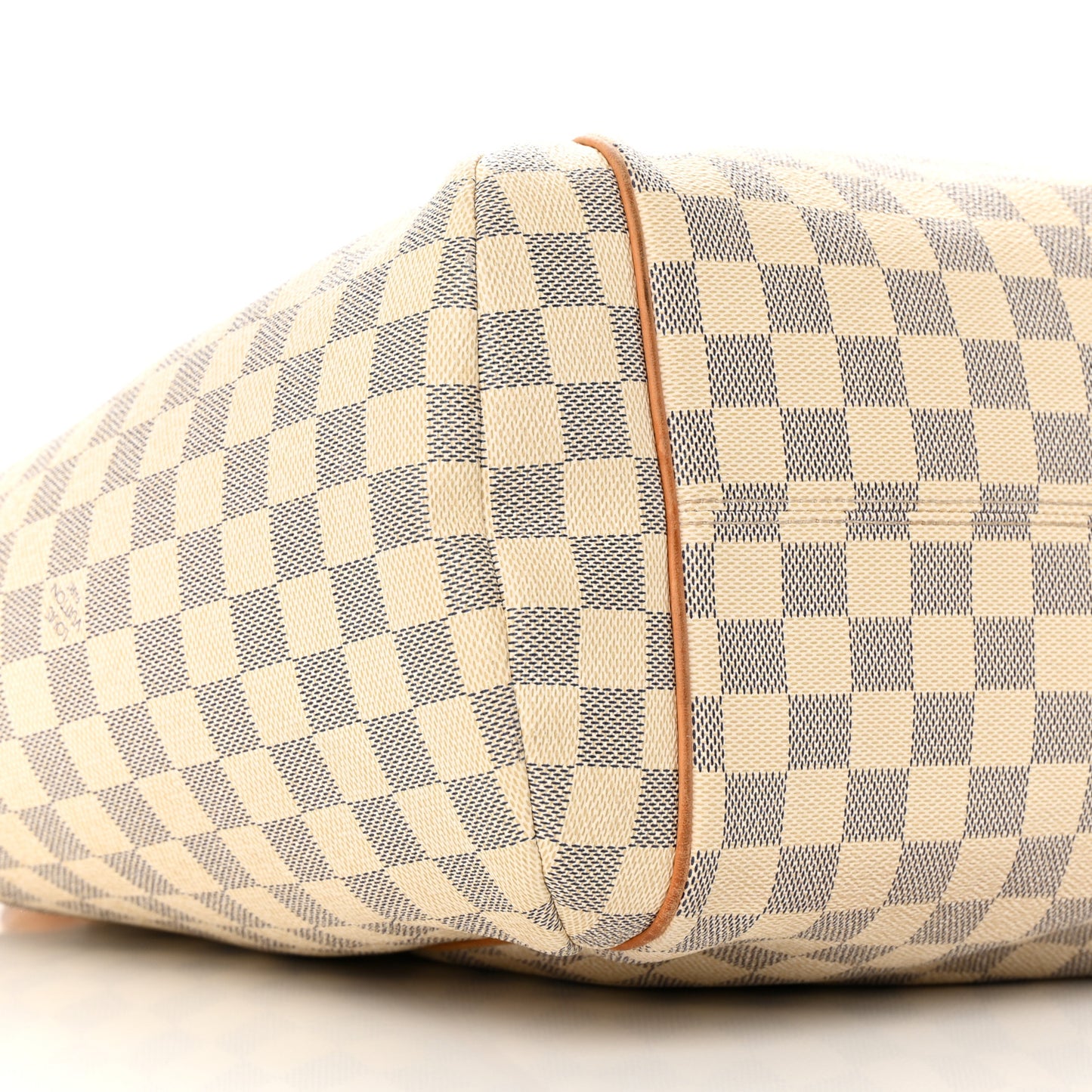 Damier Azur Totally GM