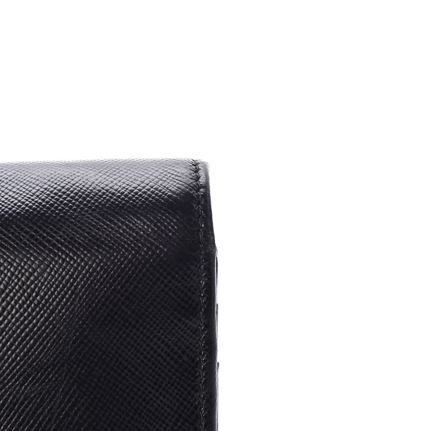 Saffiano Metal Oro Chain Wallet Black
