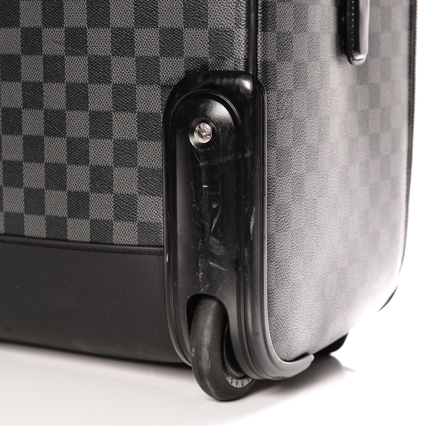Damier Graphite Pegase 65