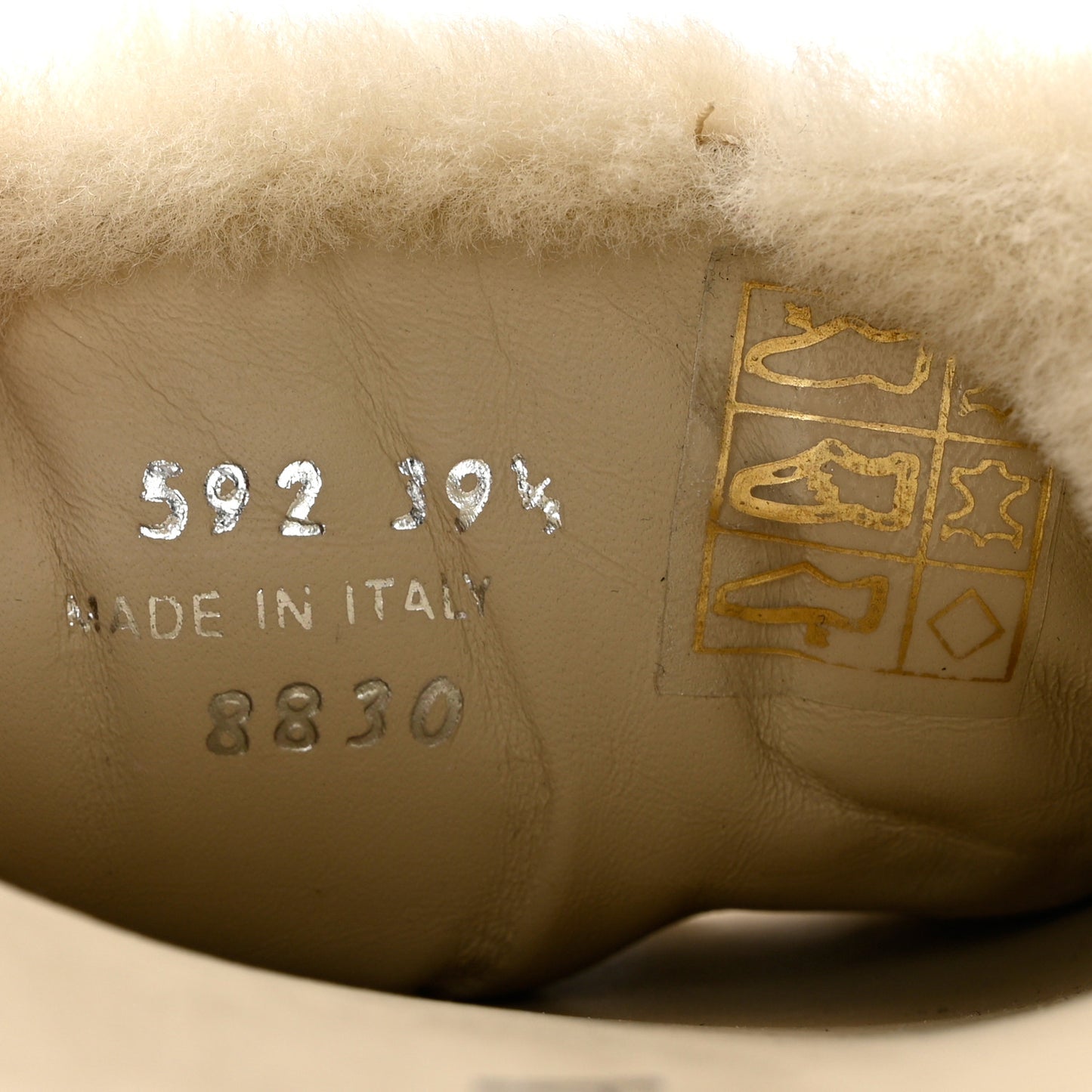 Shearling Metal Triangle Logo Lug Sole 20mm Slide Sandals 39.5 Ecru