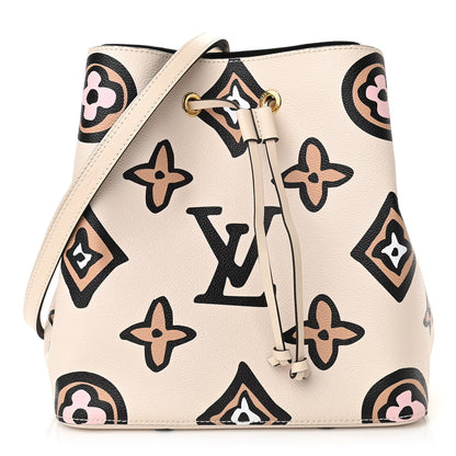 Louis Vuitton Monogram Giant Wild At Heart Neonoe MM Creme 1 of 10
