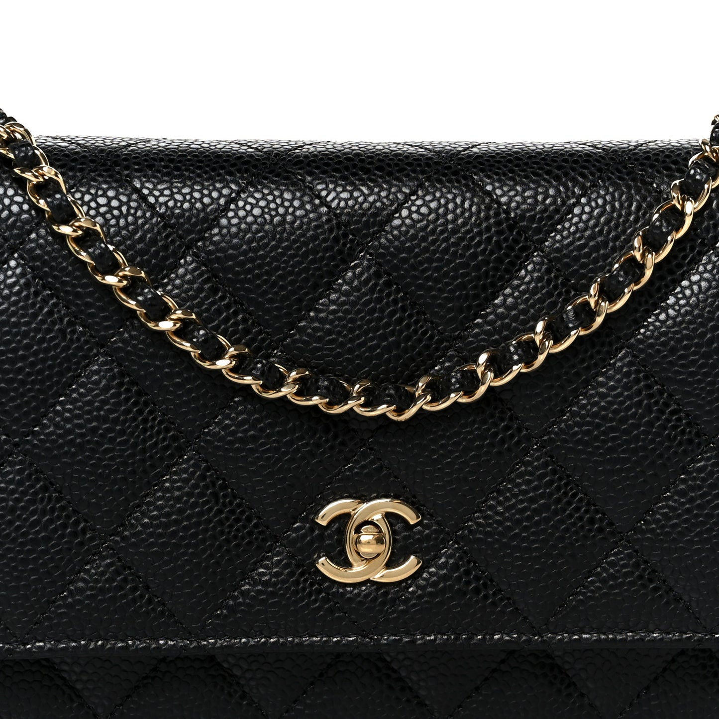 Caviar Quilted CC Turnlock Wallet On Chain WOC Black