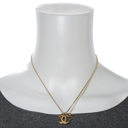 Chanel CC Heart Necklace Gold 2 of 4