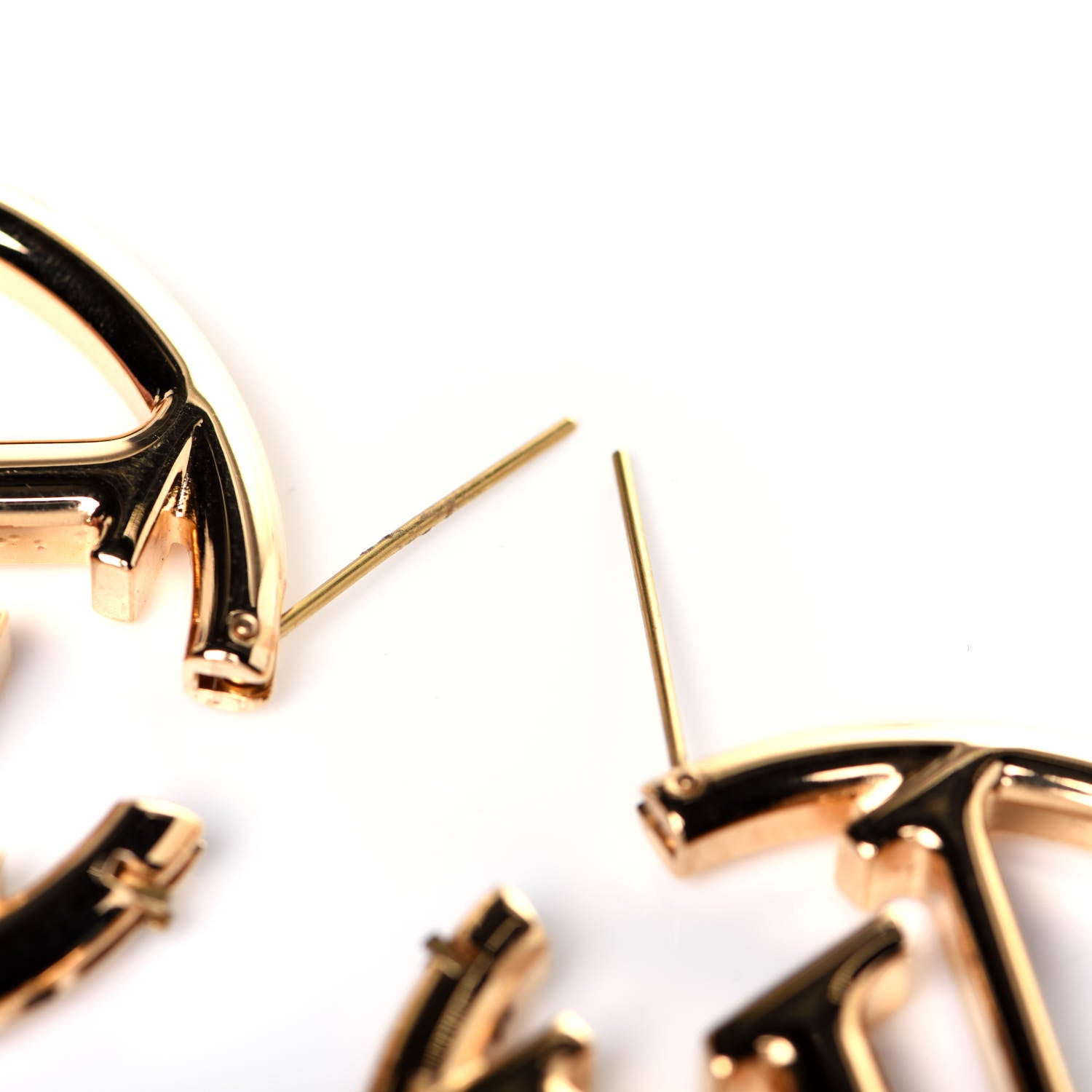 Louis Vuitton Metal Louise Hoop Earrings Gold 4 of 6