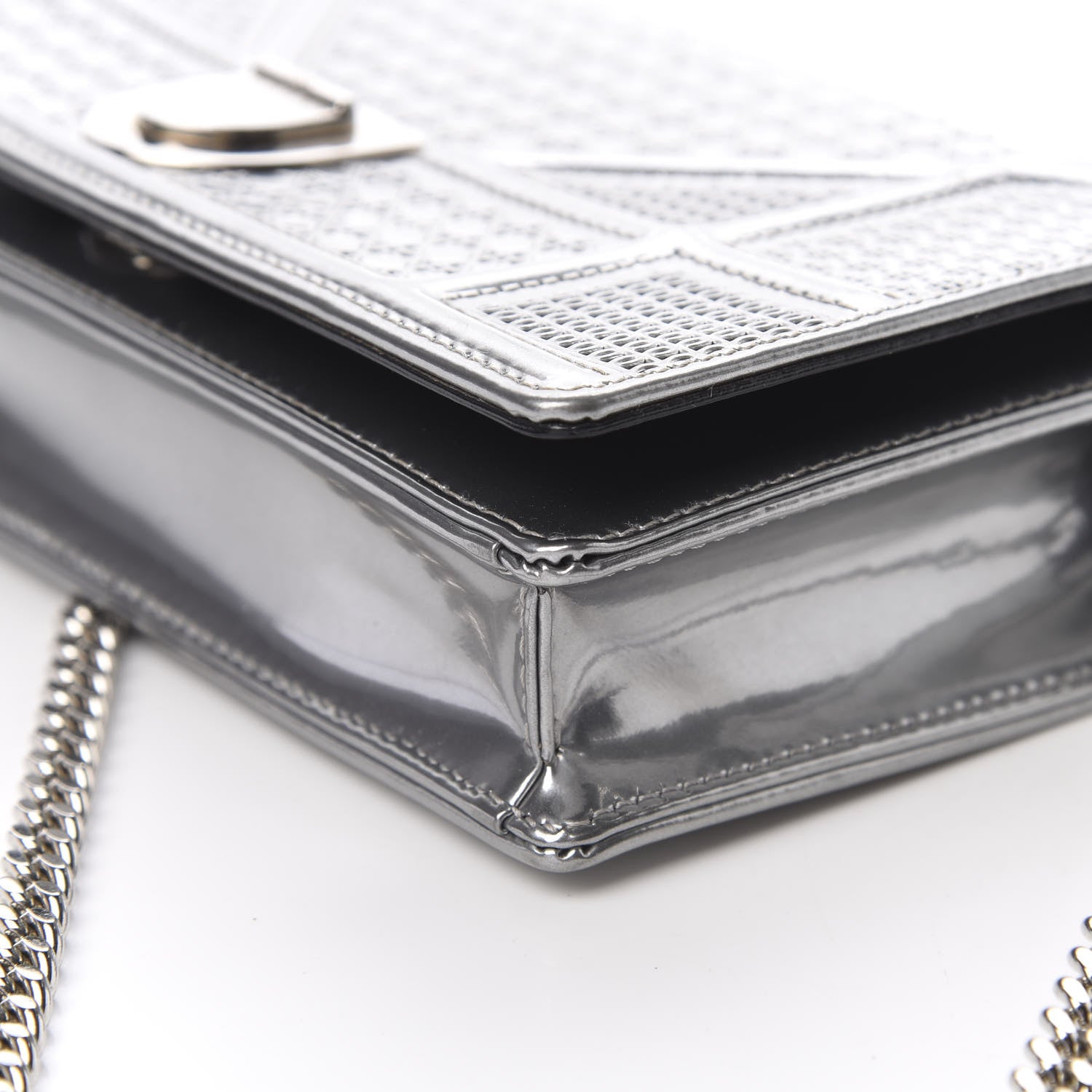 Christian Dior Metallic Patent Micro-Cannage Diorama Wallet on Chain Pouch Silver 11 of 15
