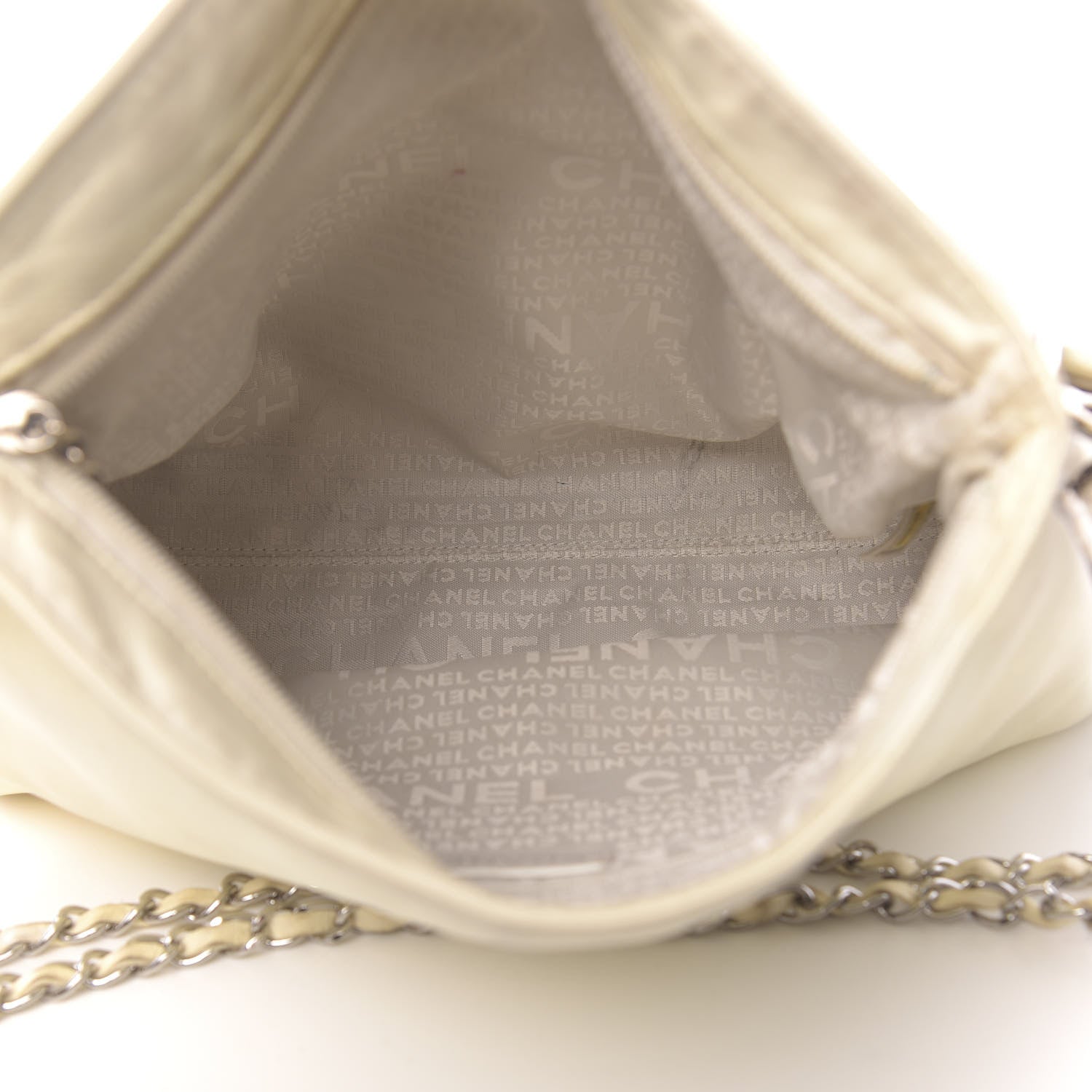 Chanel Lambskin Medium Ultimate Soft Tote Ivory 5 of 21