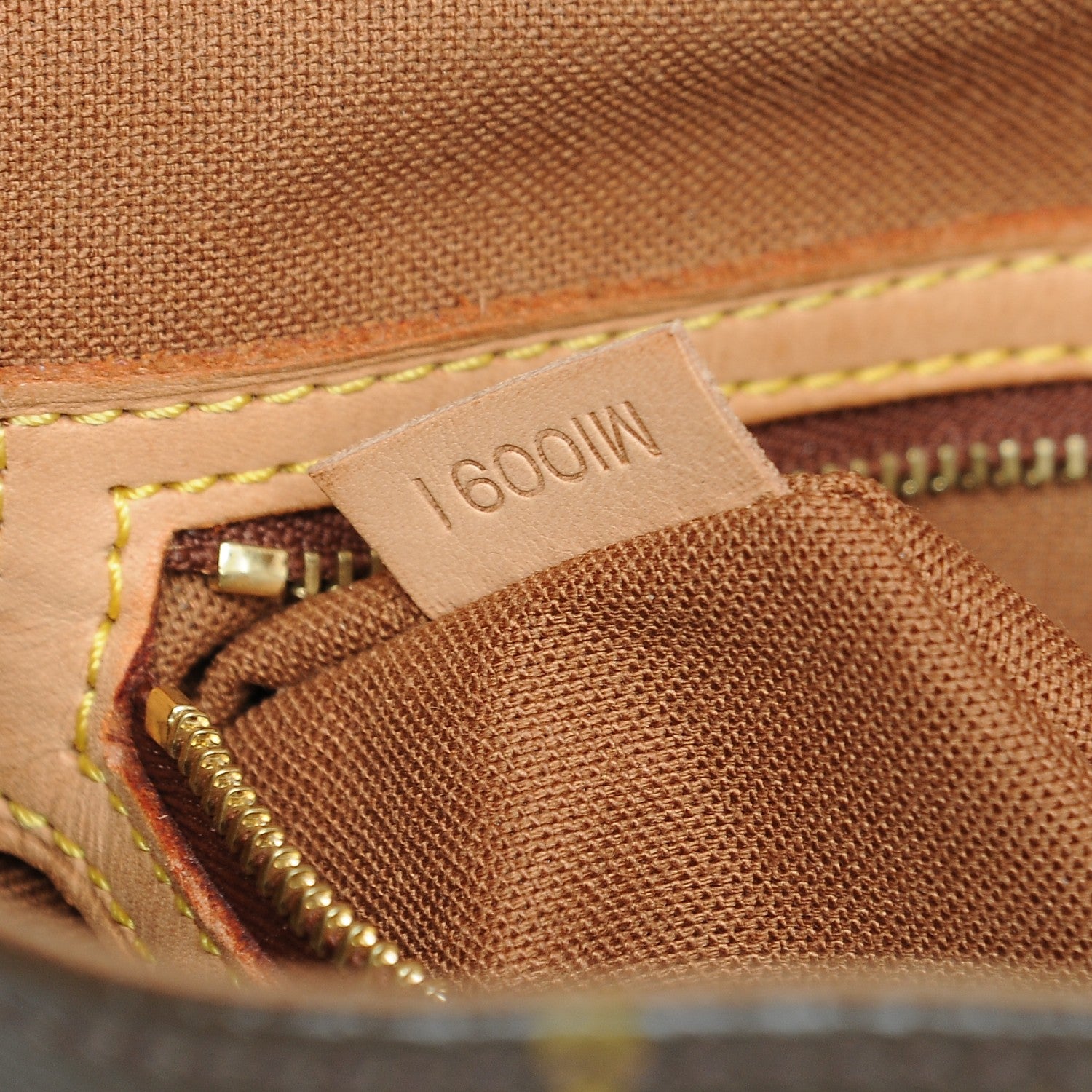 Louis Vuitton Monogram Mini Looping 7 of 7