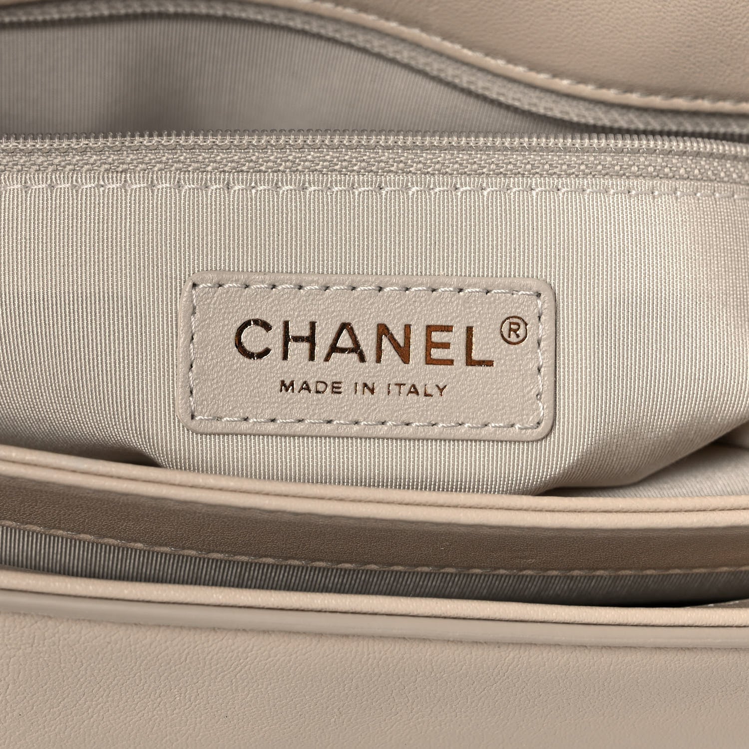 Chanel Sheepskin Chevron Quilted Double Chevron Wristlet Clutch White 7 of 12