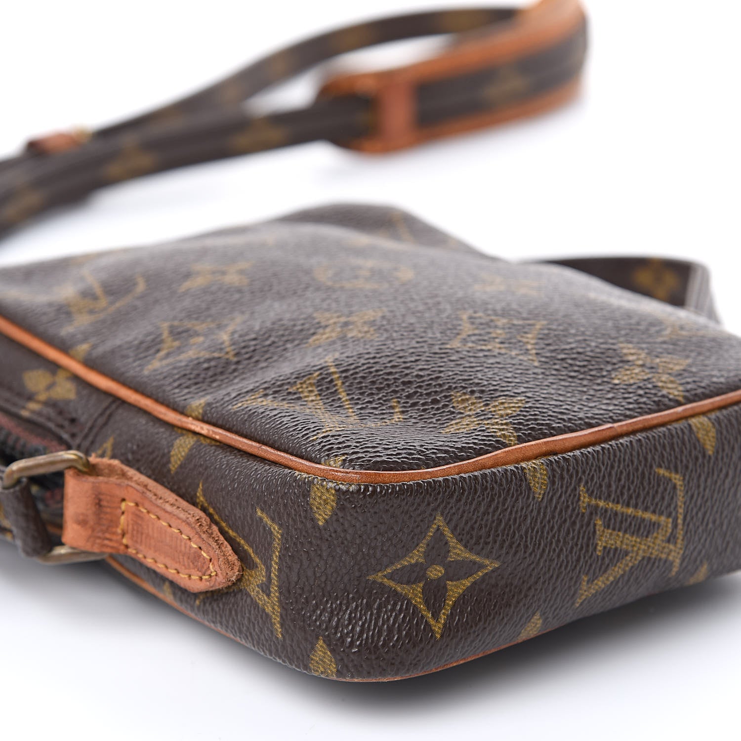 Louis Vuitton Monogram Danube 15 7 of 16