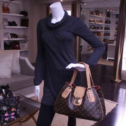 Louis Vuitton Monogram Griet 2 of 11