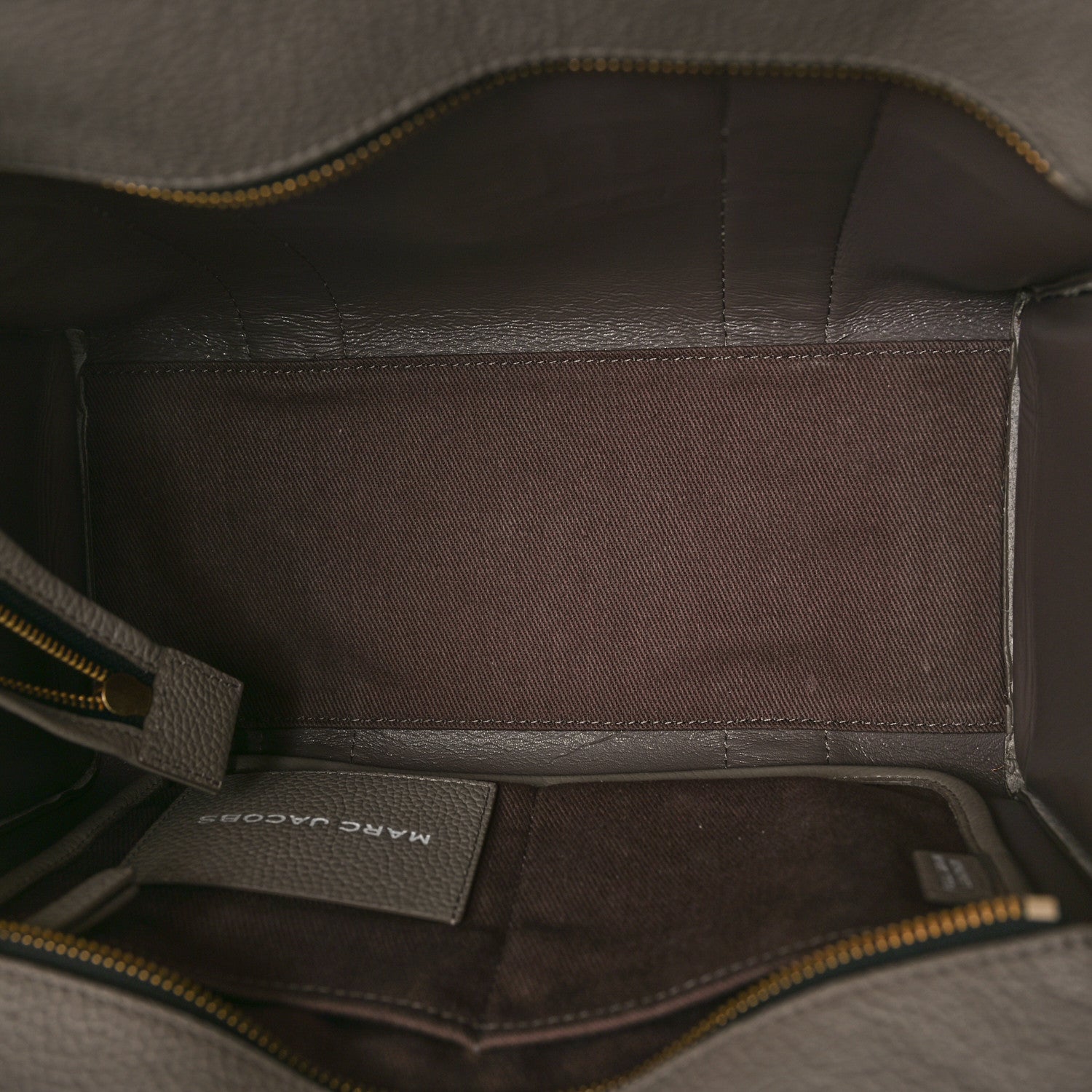 Marc Jacobs Grained Calfskin Medium The Tote Bag Cement 5 of 11