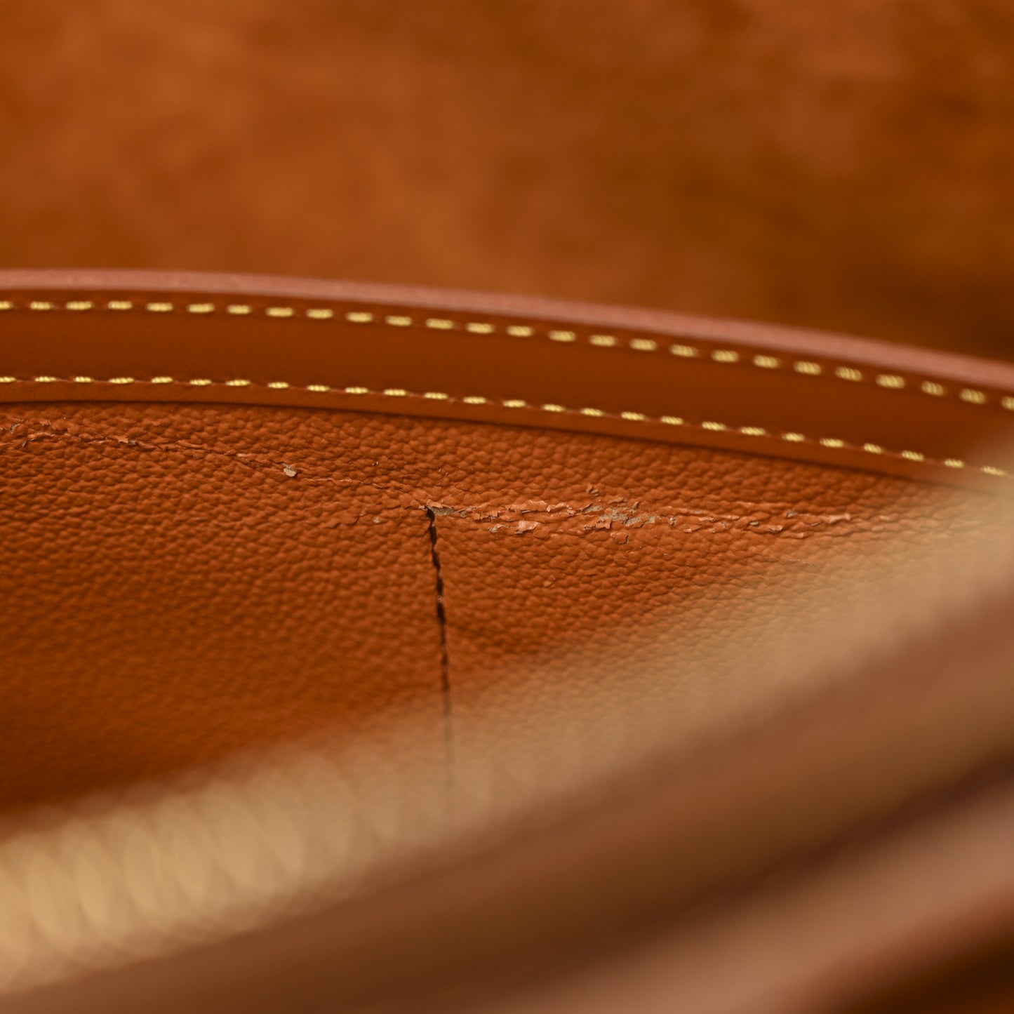 Epi Sorbonne Briefcase Cipango
