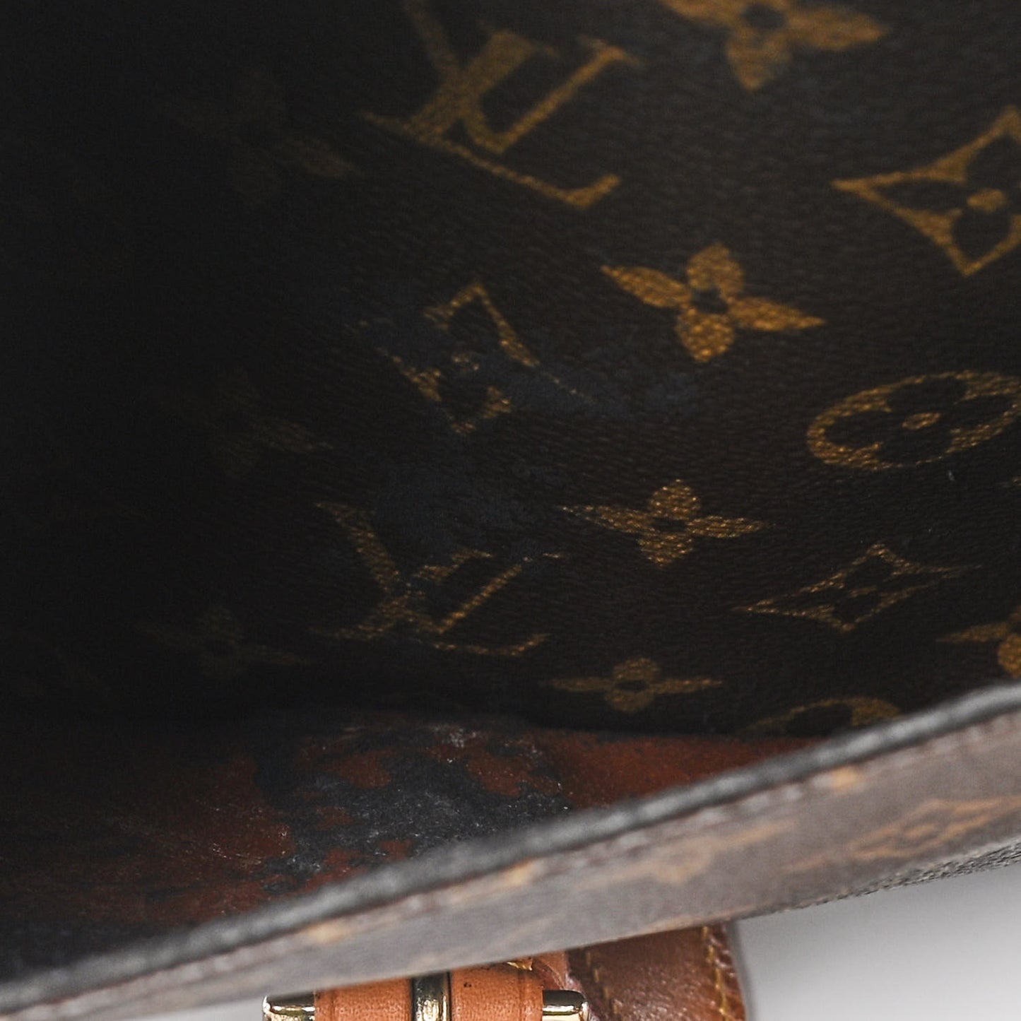 Monogram Jeune Fille