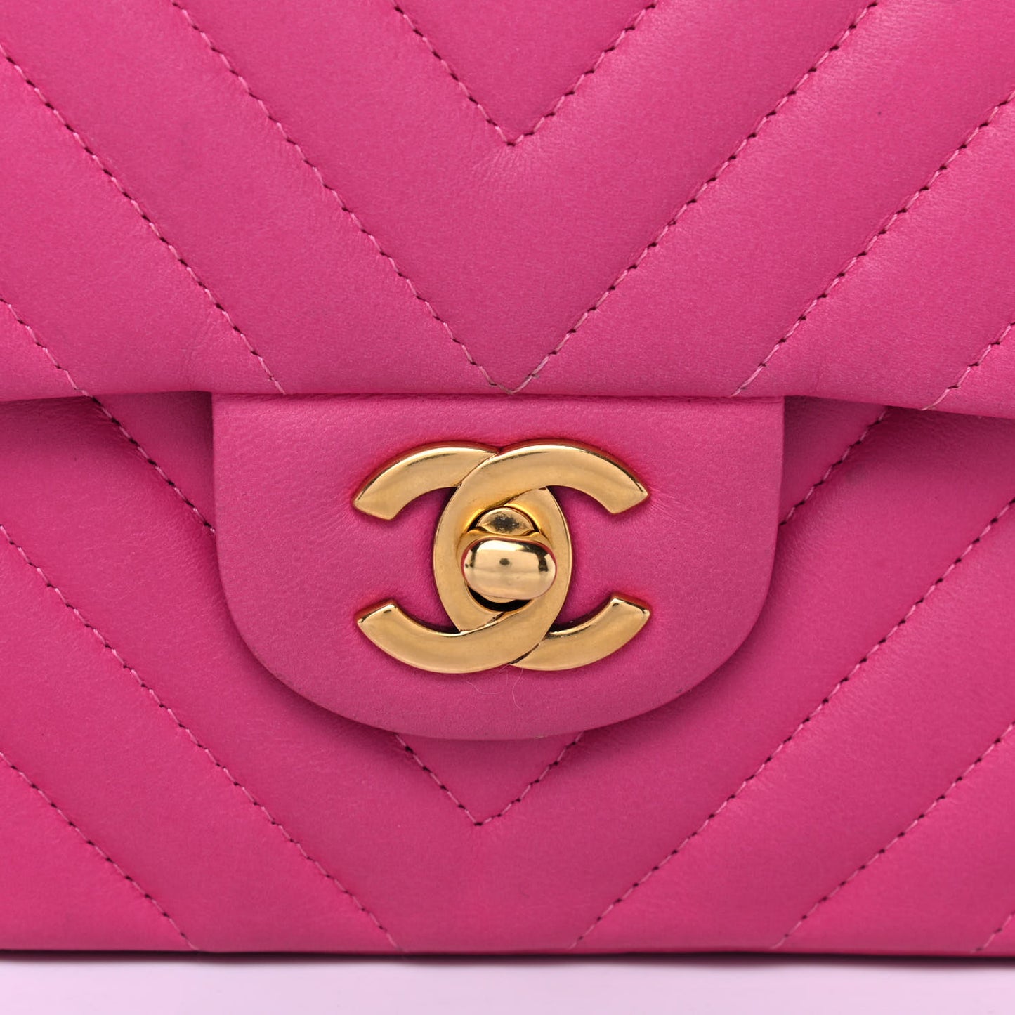Lambskin Chevron Quilted Medium Double Flap Pink