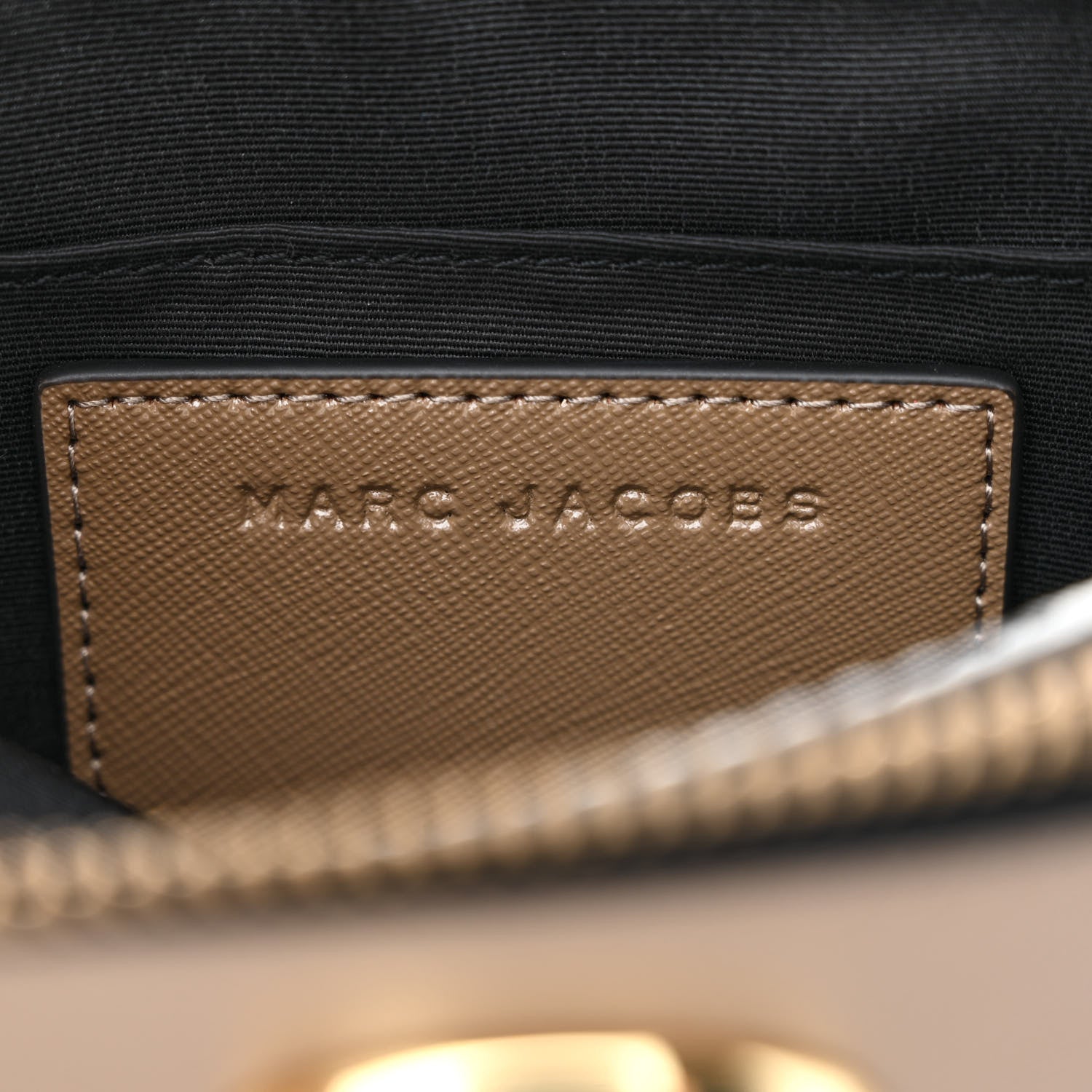 Marc Jacobs Saffiano Small Snapshot Camera Bag French Grey 7 of 10