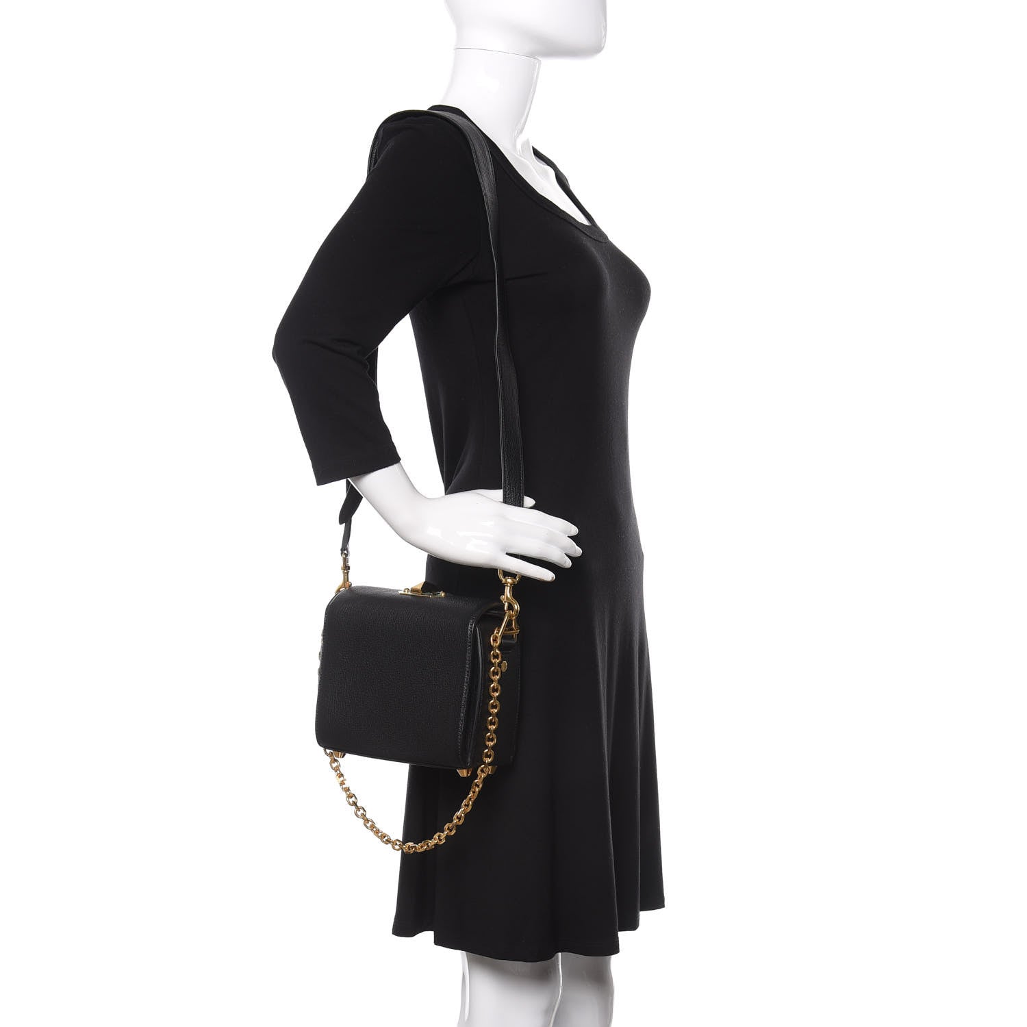 Alexander McQueen Fine Grain Goatskin Box Shoulder Bag 19 Black 2 of 13