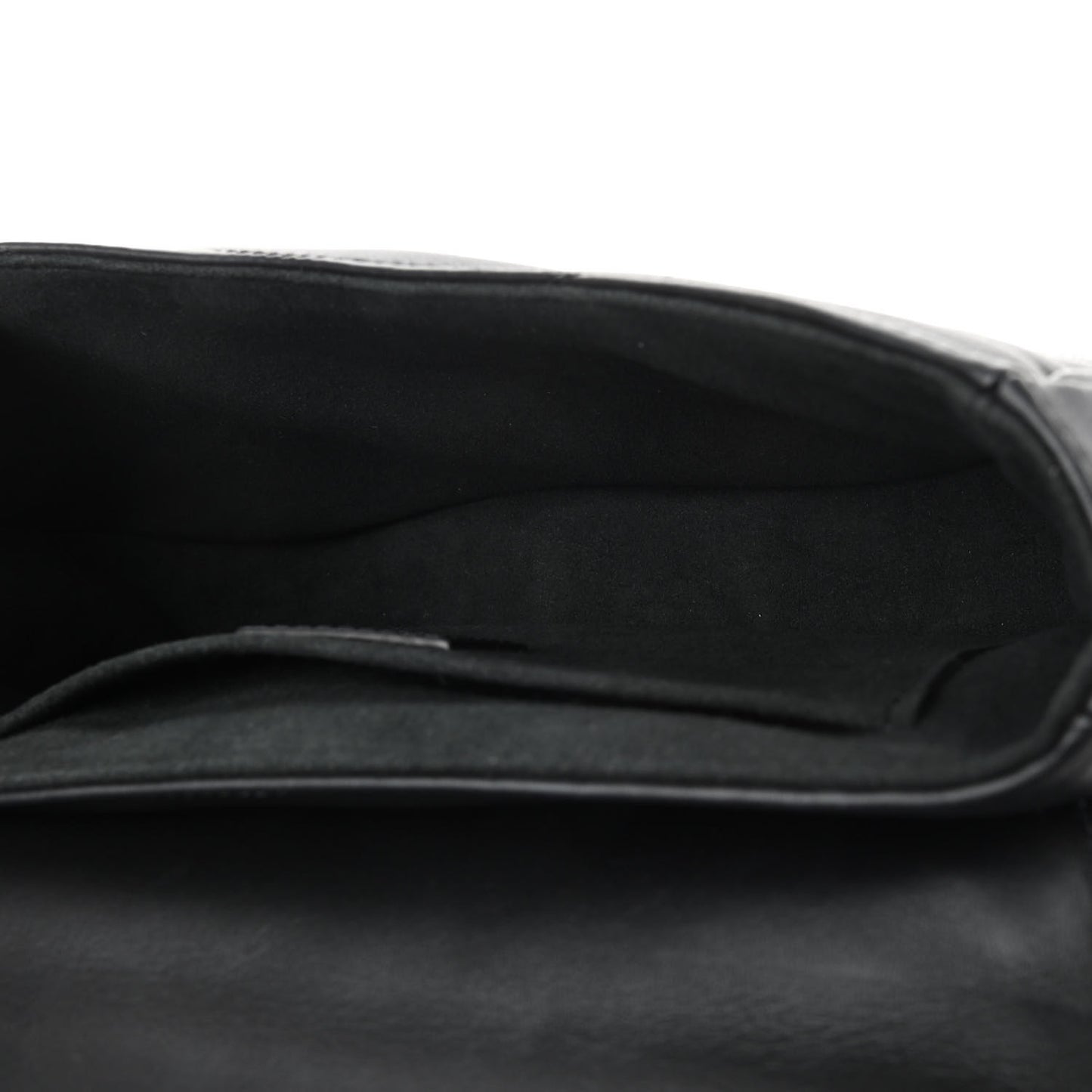 Calfskin New Wave Chain MM Black