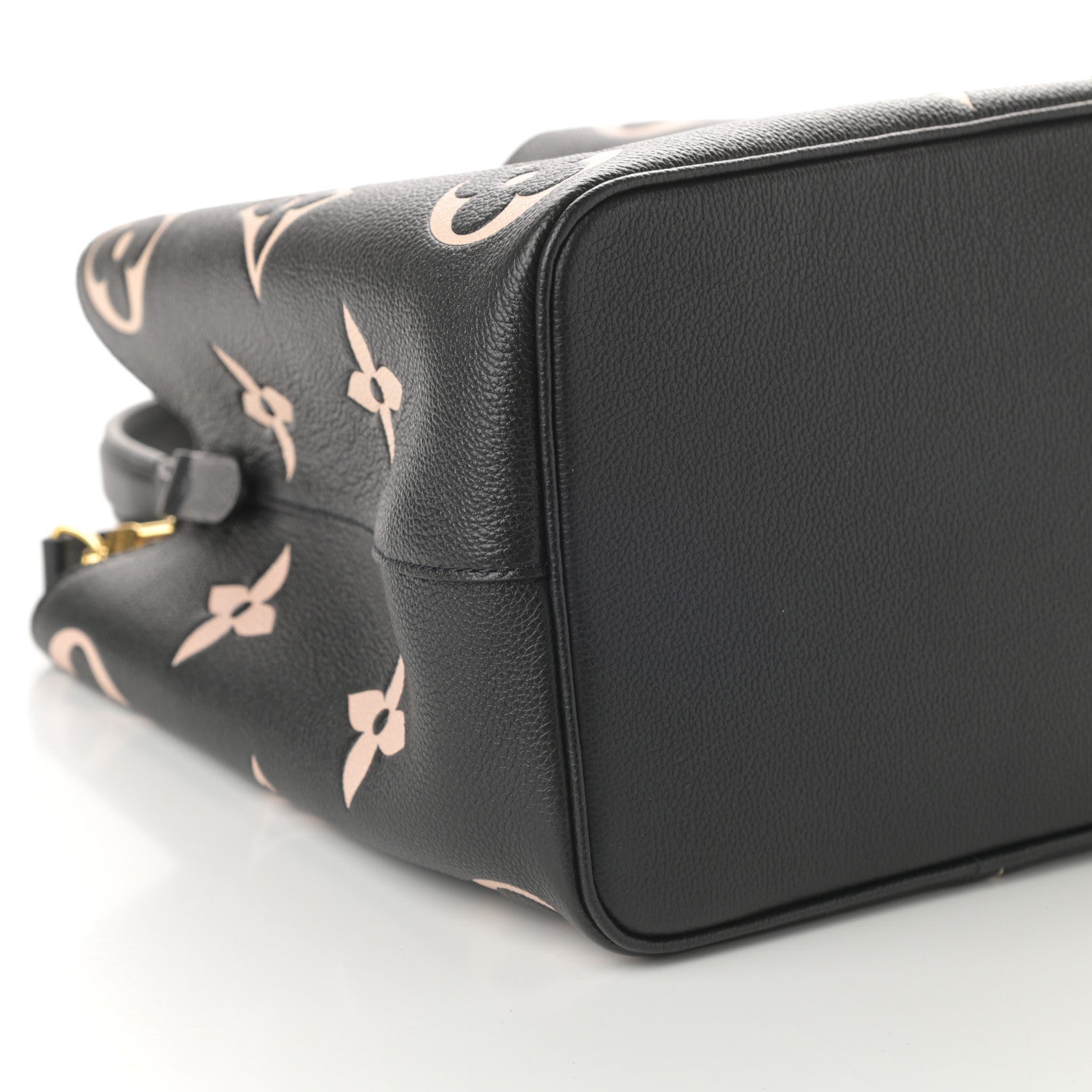 Louis Vuitton Empreinte Monogram Giant Neonoe MM Black Beige 8 of 9