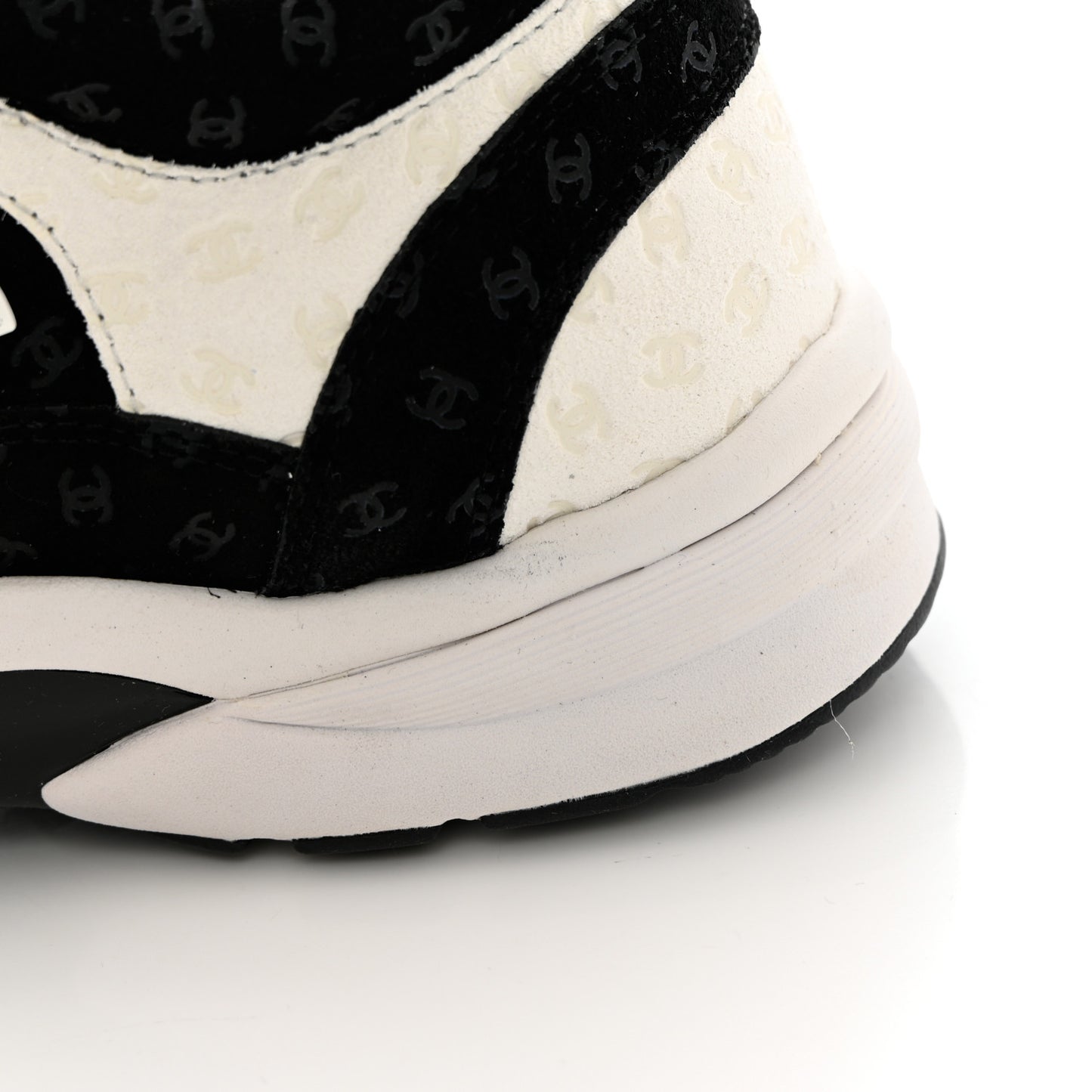 Nylon Suede Calfskin Printed CC Sneakers 39.5 White Black
