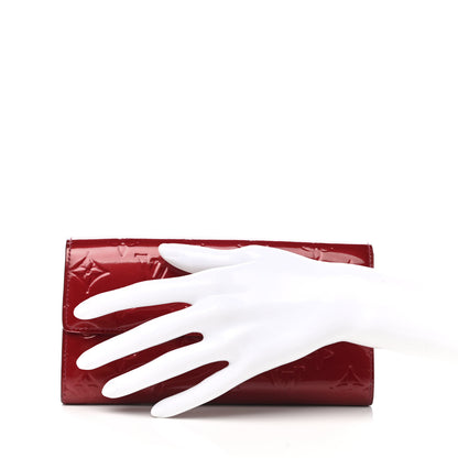 Louis Vuitton Vernis Sarah Wallet Pomme D'Amour 2 of 6