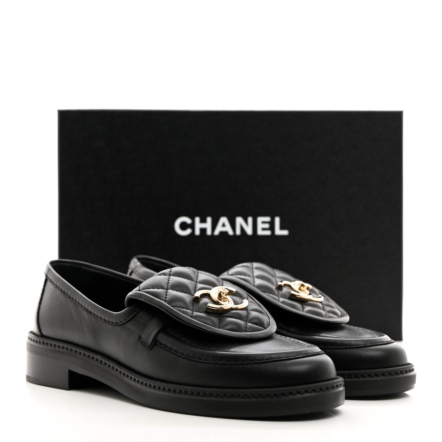 Lambskin Quilted CC Turnlock Loafers 37 Black