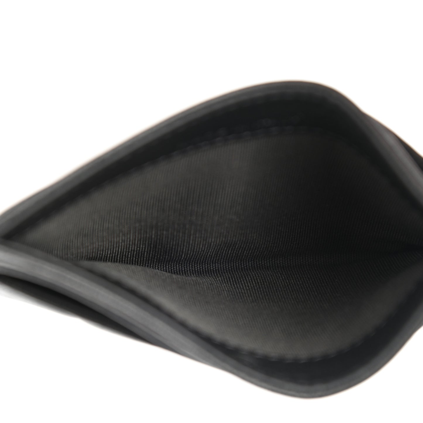 Goatskin Camellia Embossed Card Holder Black