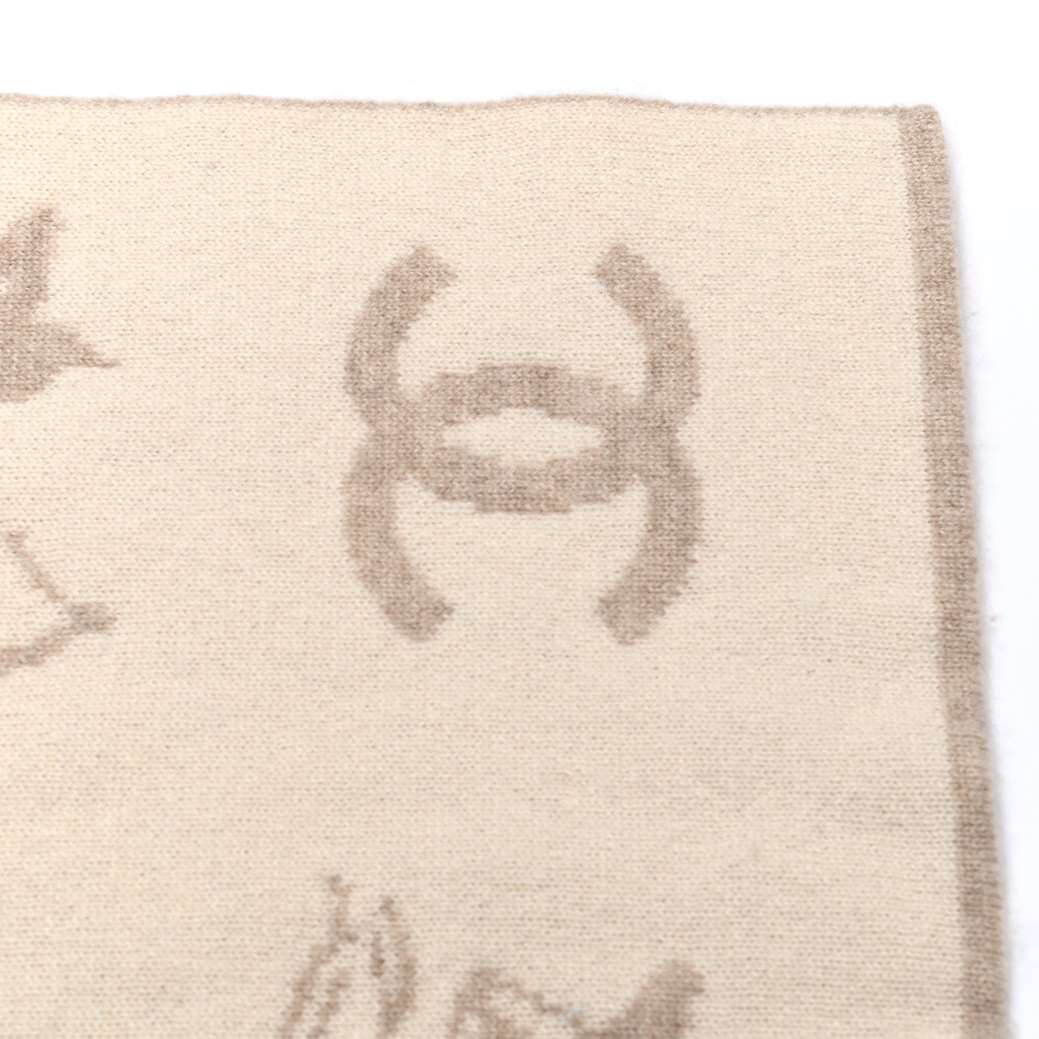 Chanel Cashmere CC Camelia Scarf Beige White 4 of 4