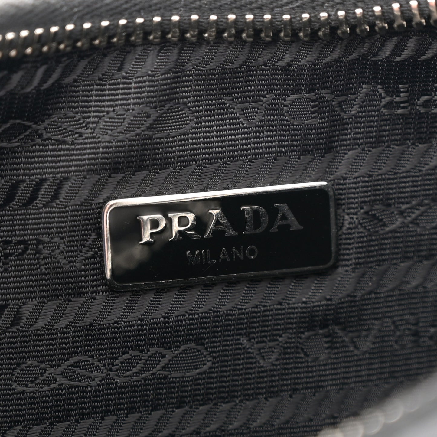Nylon Re-Edition 2005 Shoulder Bag Black