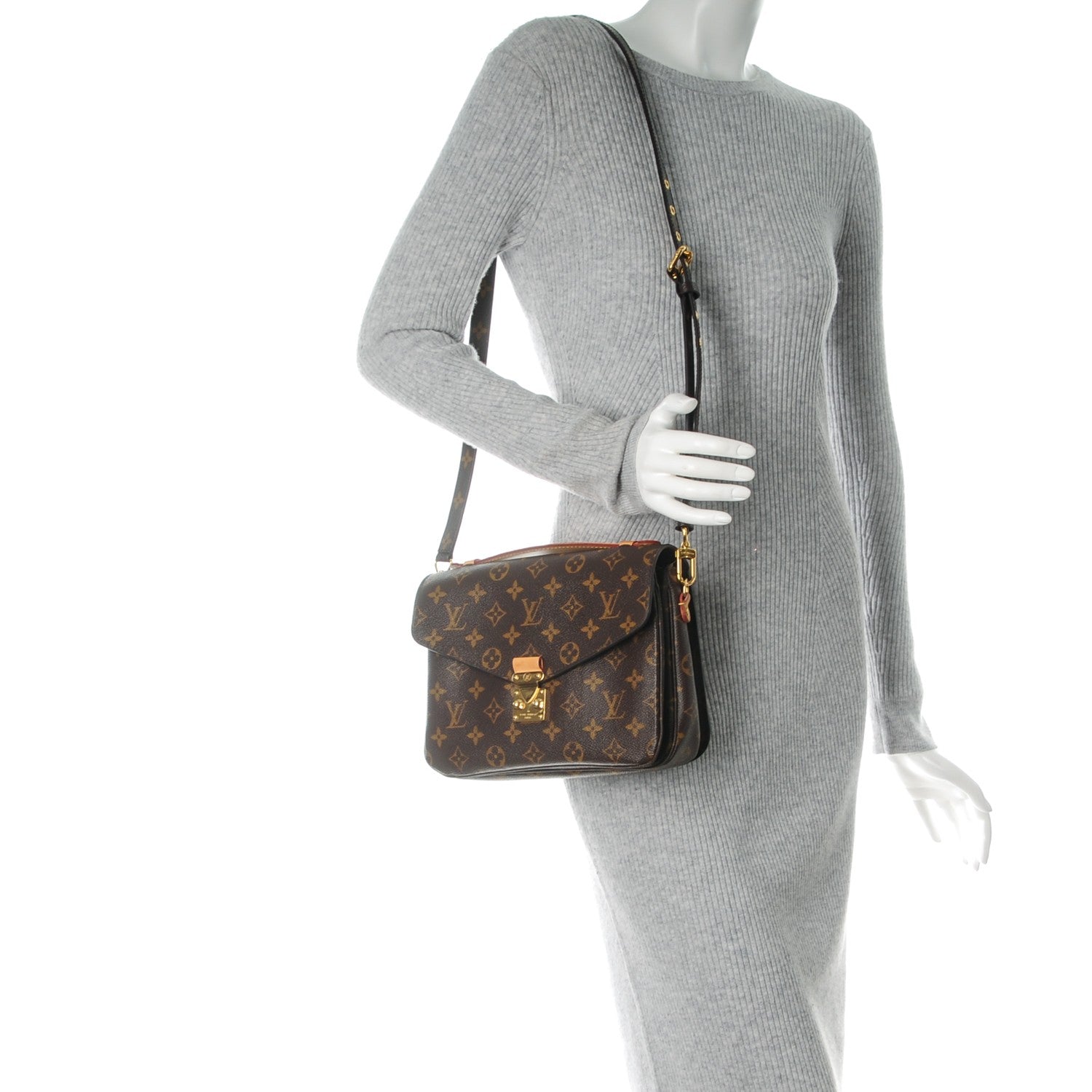 Louis Vuitton Monogram Pochette Metis 2 of 9