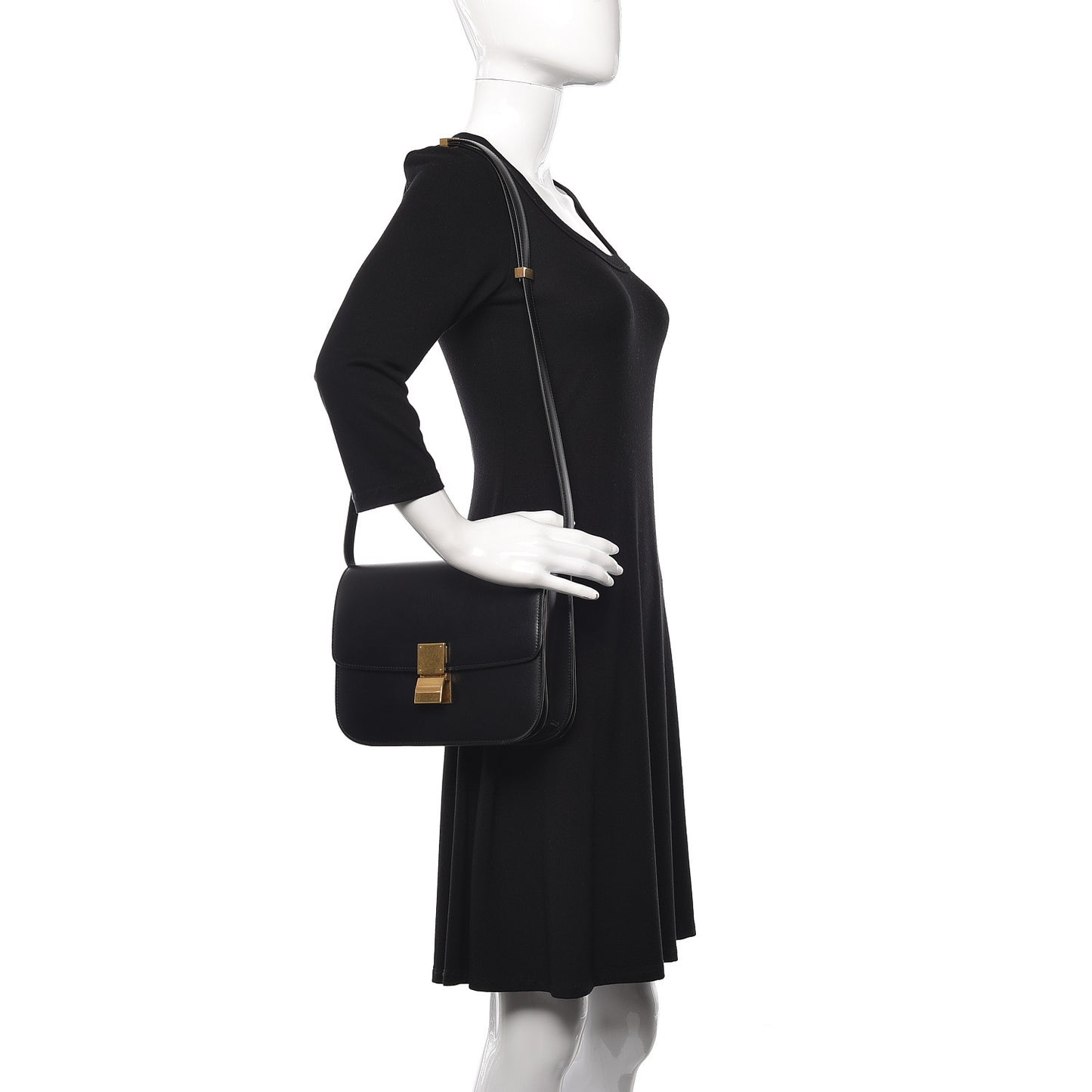 Box Calfskin Medium Classic Box Flap Bag Black