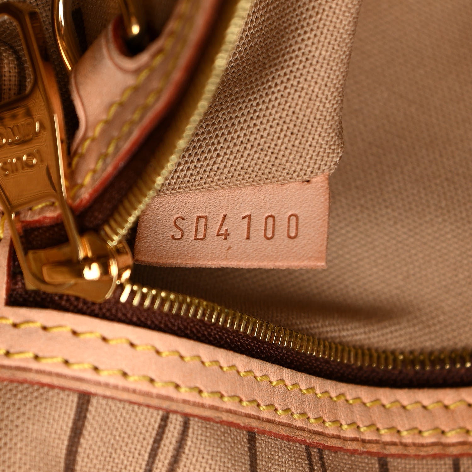 Louis Vuitton Monogram Delightful GM 7 of 11