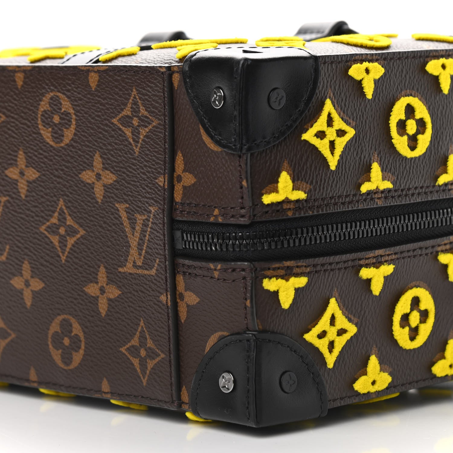 Louis Vuitton Monogram Tuffetage Speedy Trunk Jaune 9 of 9