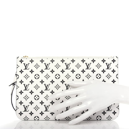 Louis Vuitton Monogram Giant Neverfull MM GM Pochette White 2 of 7