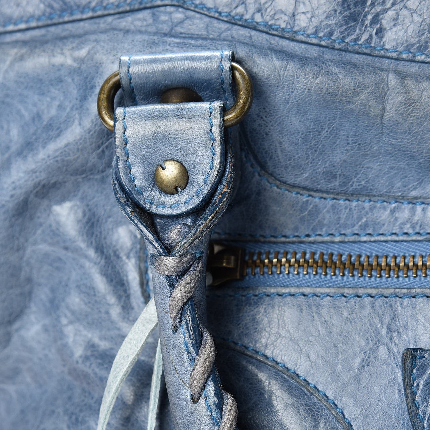Chevre Classic Hardware Purse Bleu