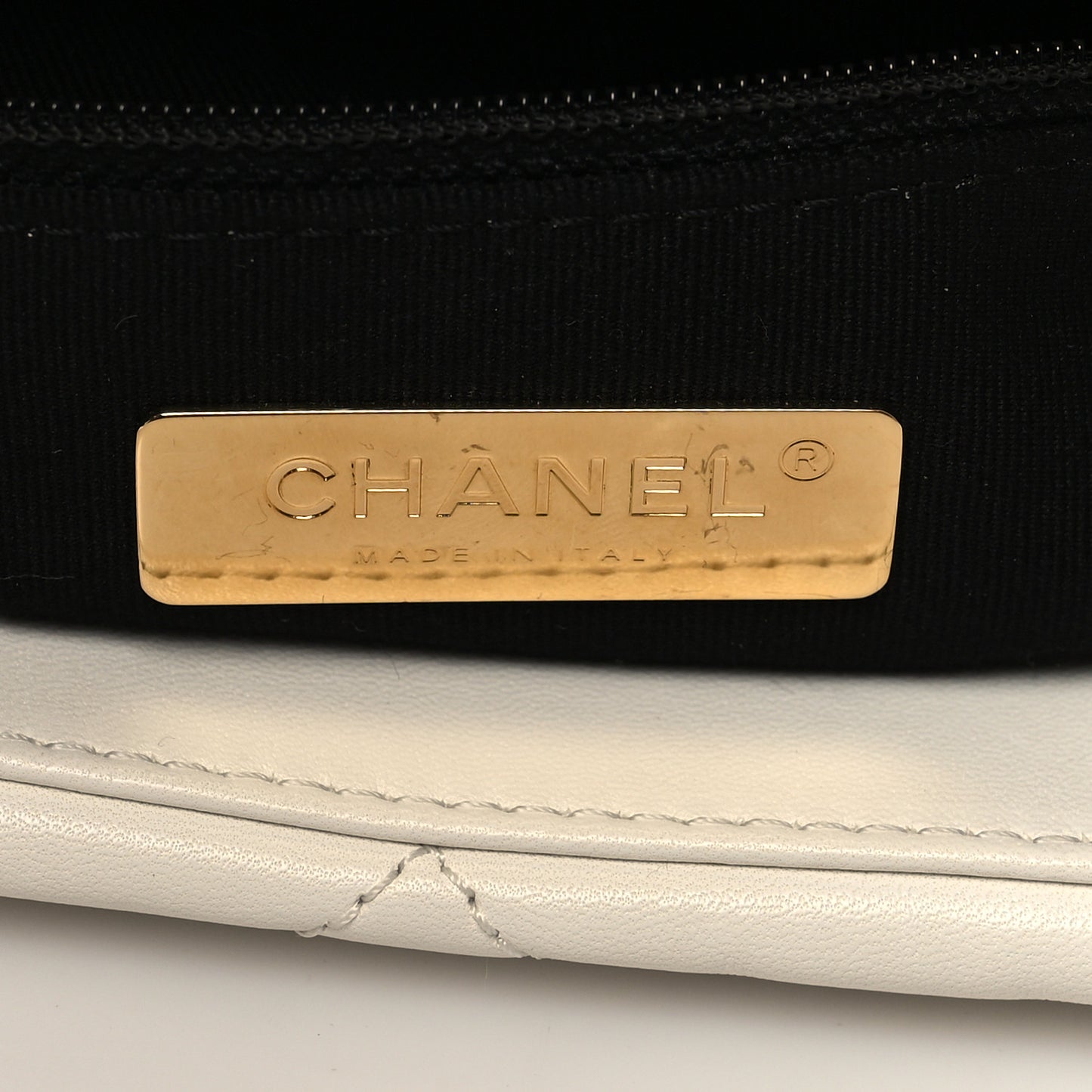 Lambskin Quilted Large Chanel 19 Flap White