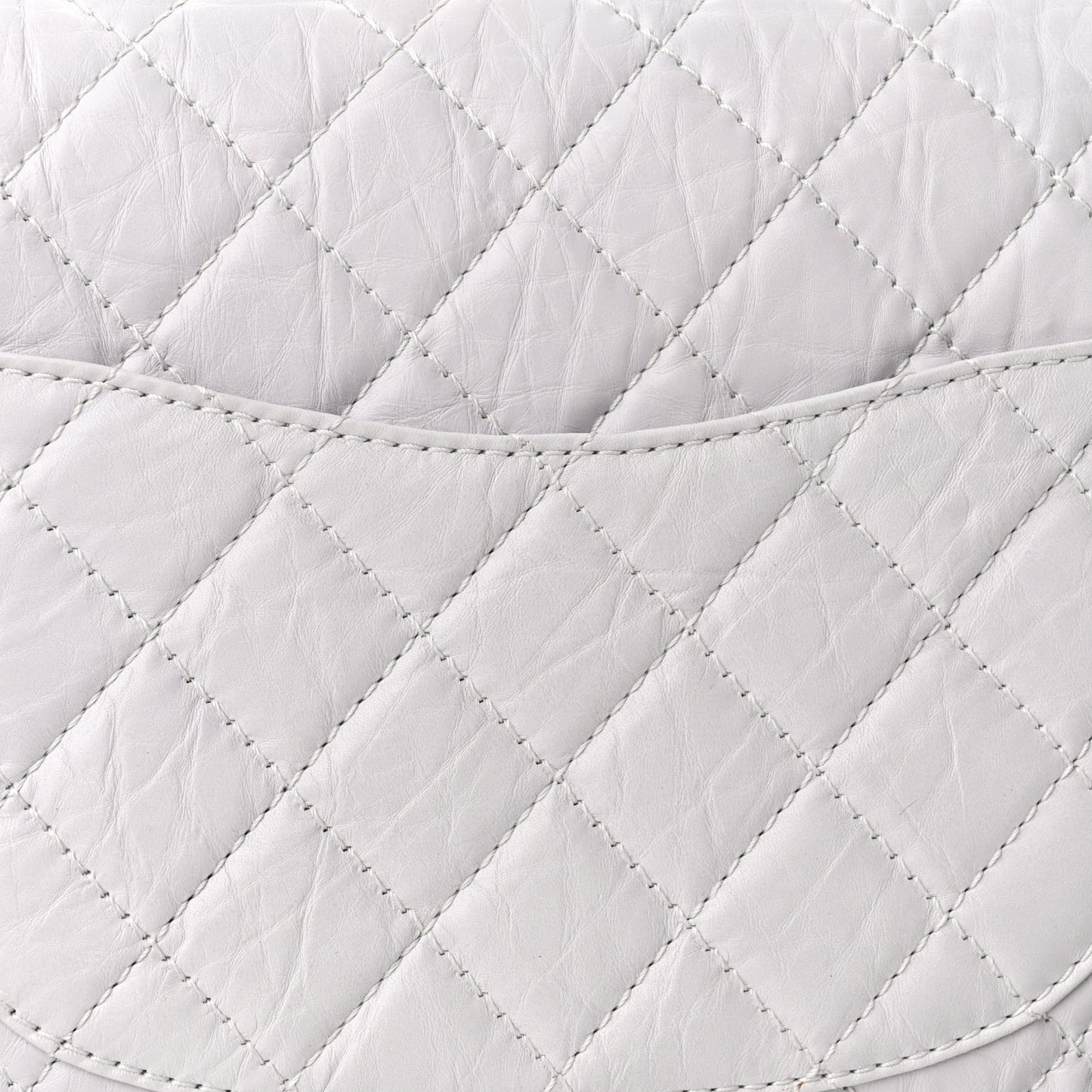 Aged Calfskin Quilted 2.55 Reissue 226 Flap White
