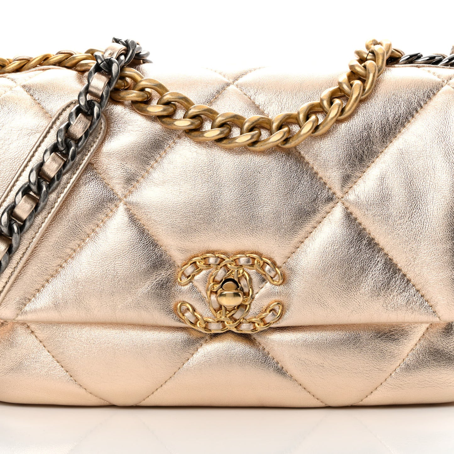 Metallic Lambskin Quilted Medium Chanel 19 Flap Gold