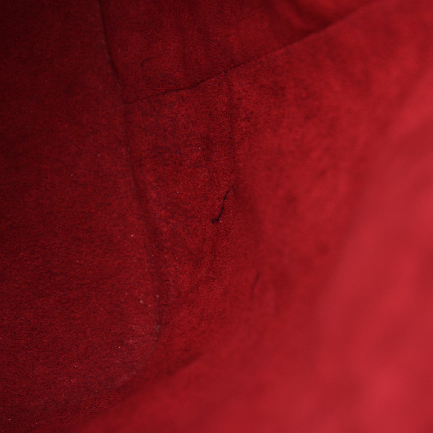 Epi Noe Castillan Red