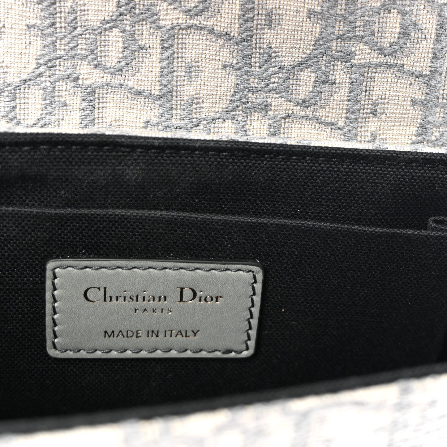 Oblique 30 Montaigne Box Bag Grey