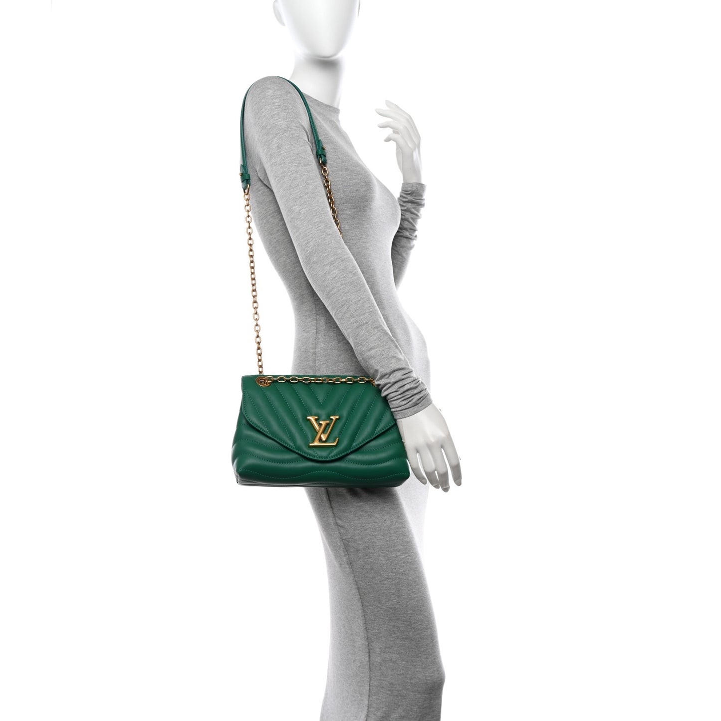 Calfskin New Wave Chain Bag MM NM Emerald