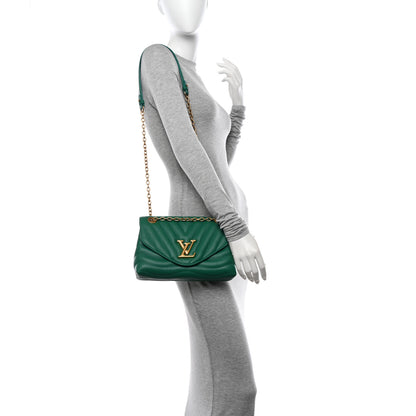 Louis Vuitton Calfskin New Wave Chain Bag MM NM Emerald 2 of 11