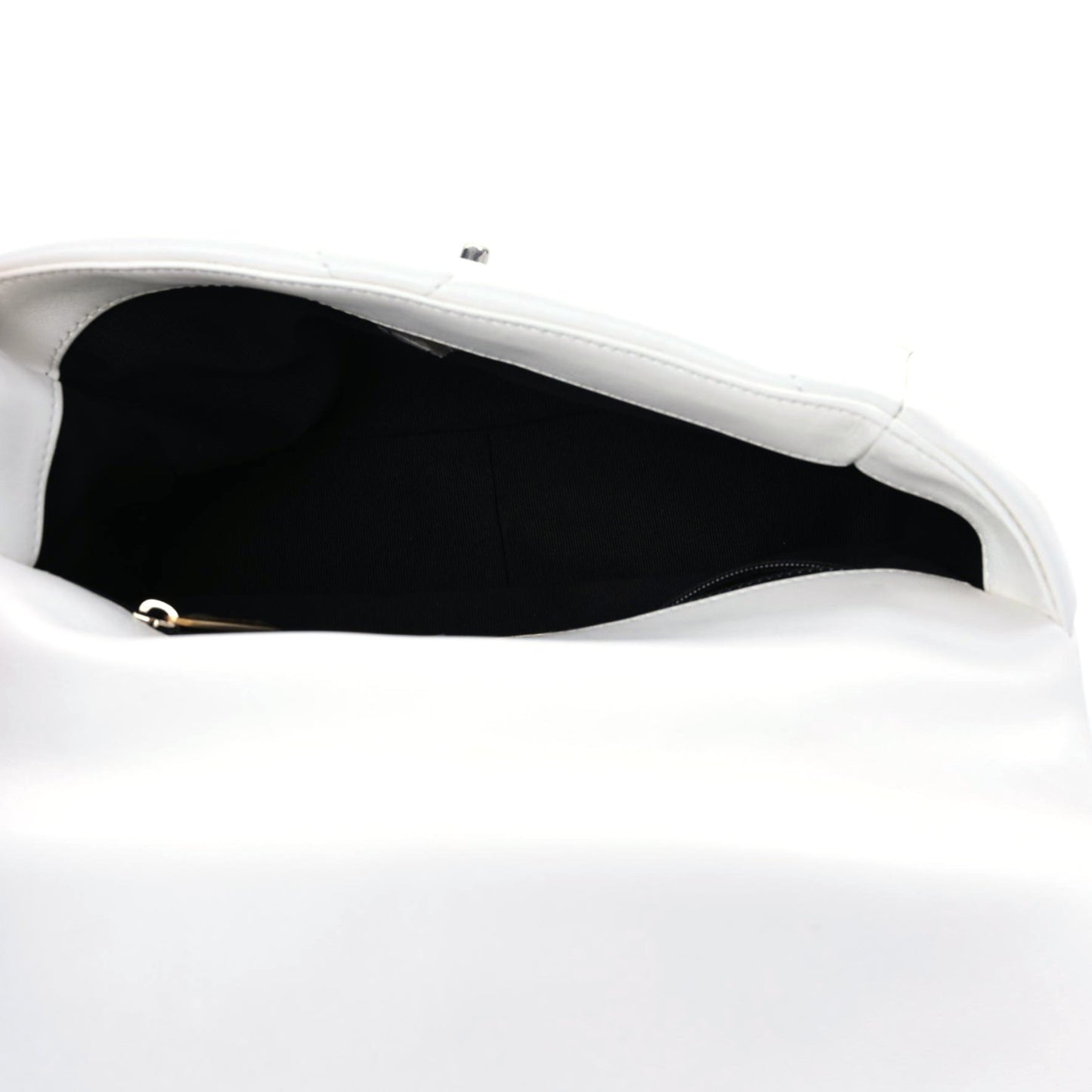 Lambskin Quilted Medium Chanel 19 Flap White