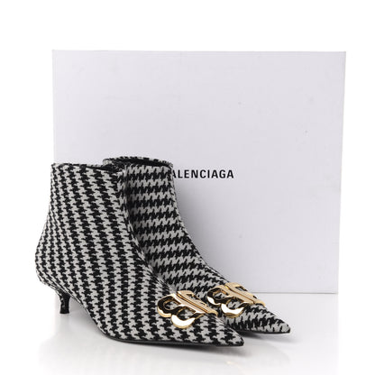 Balenciaga Wool Houndstooth BB Pointy Toe Ankle Booties 41 Black Ivory 10 of 10