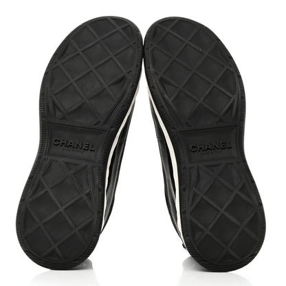 Chanel Velvet Calfskin Mixed Fibers CC Sneakers 42 Black 5 of 9