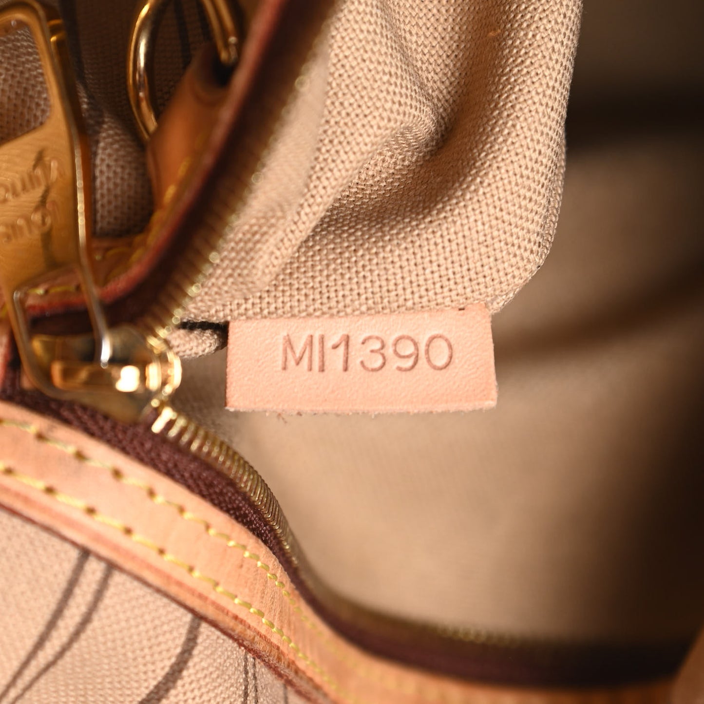 Monogram Delightful MM