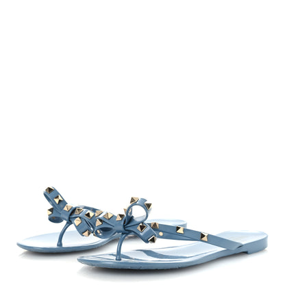 Valentino Garavani PVC Jelly Rockstud Bow Thong Sandals 38 Grey Sky 4 of 10